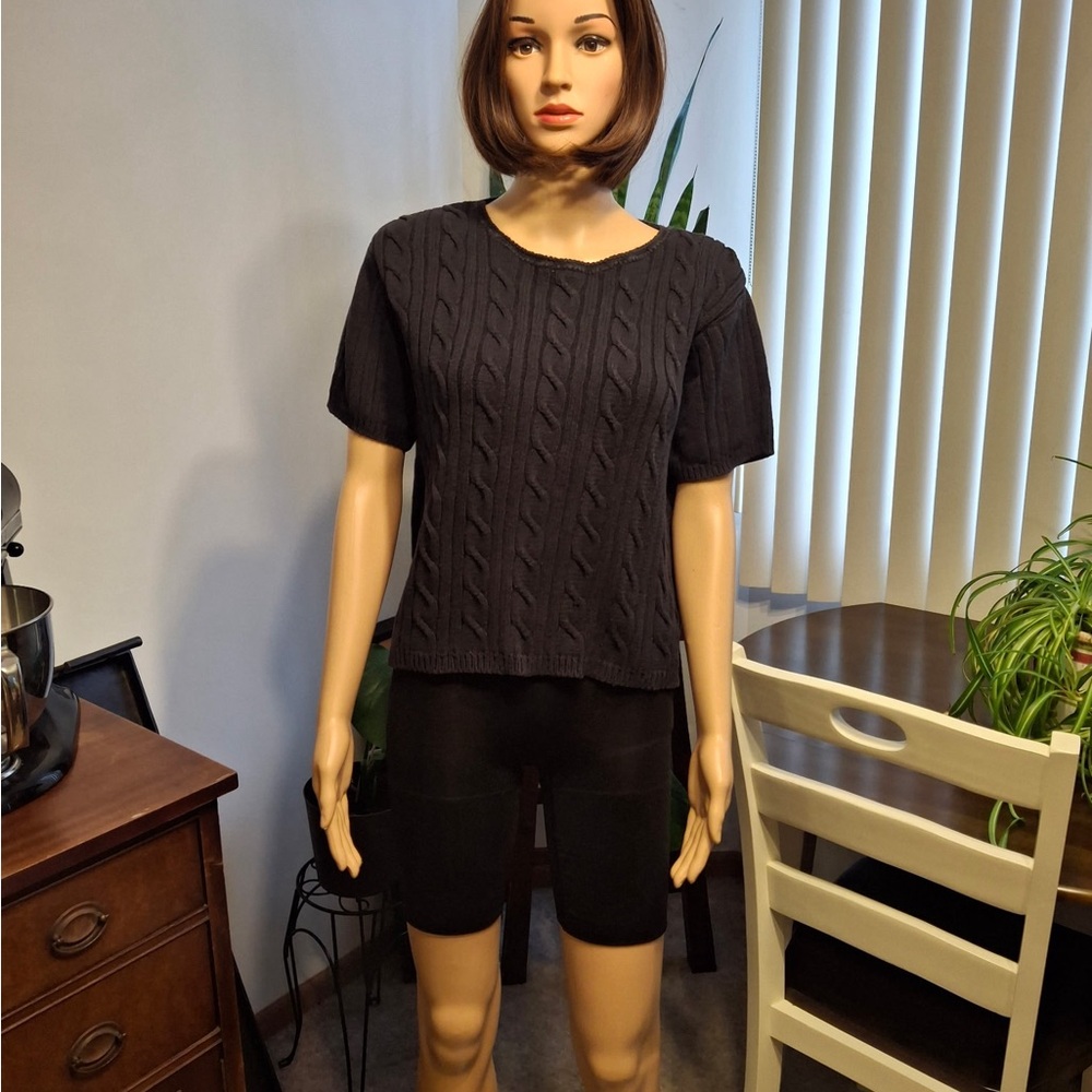 Liz Claiborne Black Cable Knit Short Sleeve Top